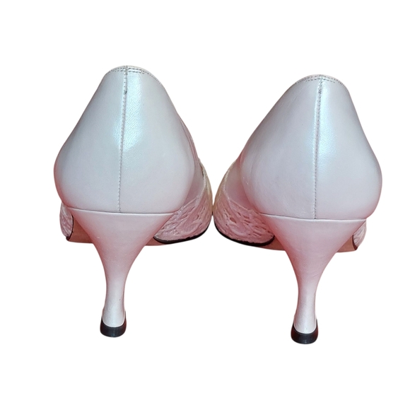 Timothy Hitsman Pink and White Heels with Classic Pump Design - Picture 5 of 16